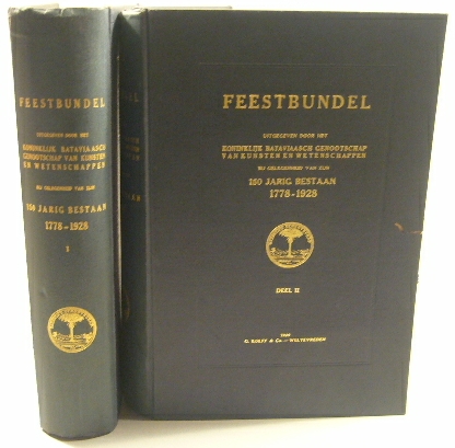 KONINKLIJK BATAVIAASCH GENOOTSCHAP. - Feestbundel uitgegeven door het Koninklijk Bataviaasch Genootschap van Kunsten en Wetenschappenbij gelegenheid van zijn 150 jarig bestaan 1778-1928.